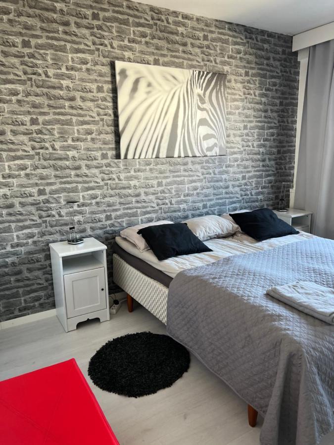 Kemi City L Near Snowcastle, 2 Rooms, Kitchen, Glazed Balcony, Free Parking On Street Esterno foto