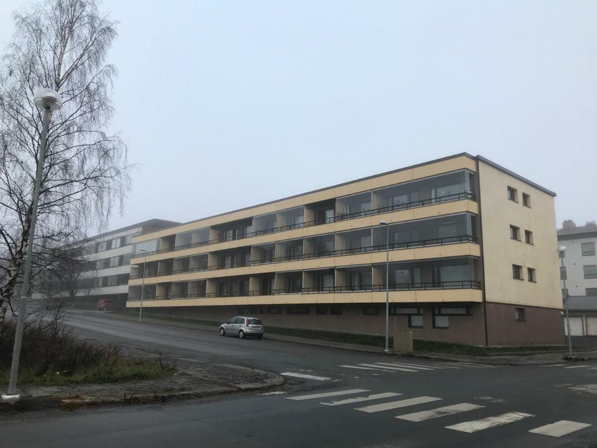 Kemi City L Near Snowcastle, 2 Rooms, Kitchen, Glazed Balcony, Free Parking On Street Esterno foto