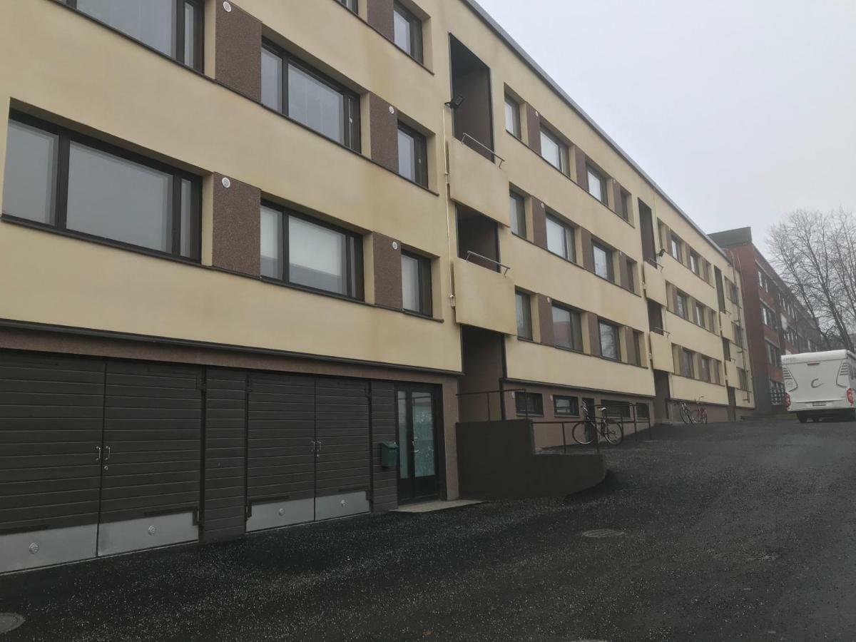 Kemi City L Near Snowcastle, 2 Rooms, Kitchen, Glazed Balcony, Free Parking On Street Esterno foto