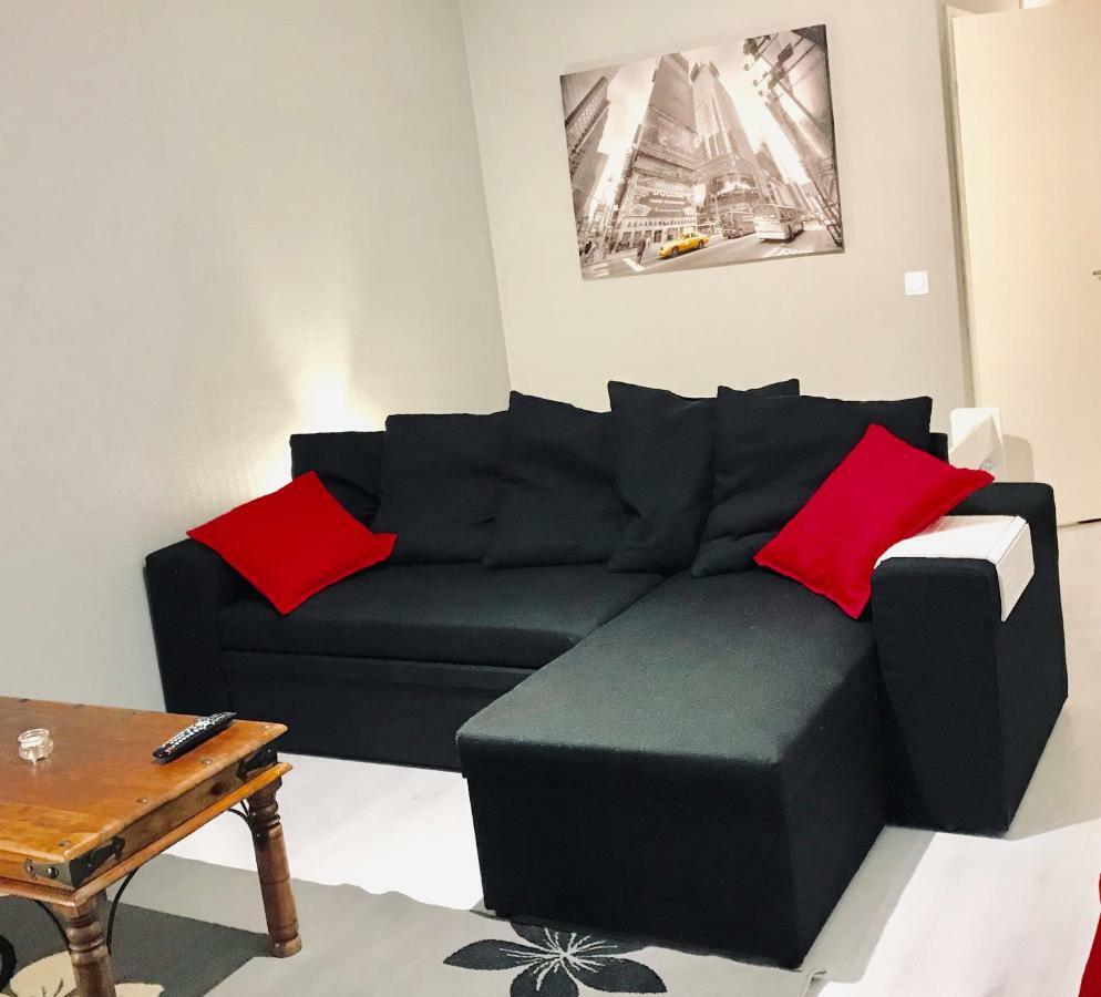 Kemi City L Near Snowcastle, 2 Rooms, Kitchen, Glazed Balcony, Free Parking On Street Esterno foto