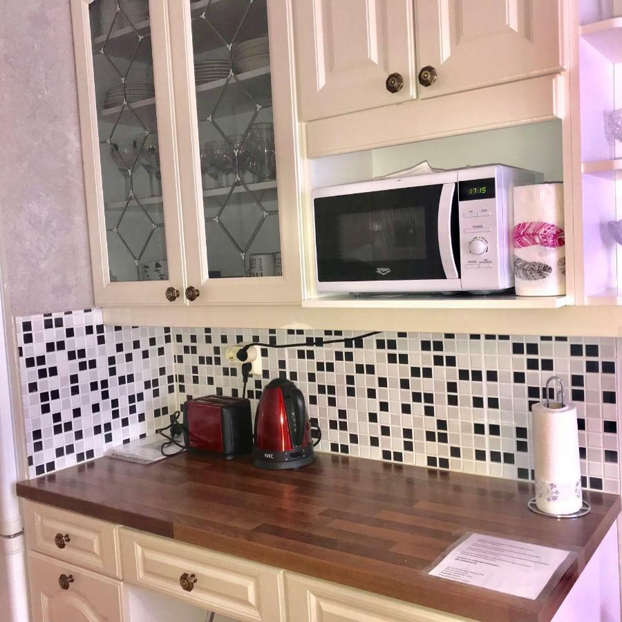 Kemi City L Near Snowcastle, 2 Rooms, Kitchen, Glazed Balcony, Free Parking On Street Esterno foto